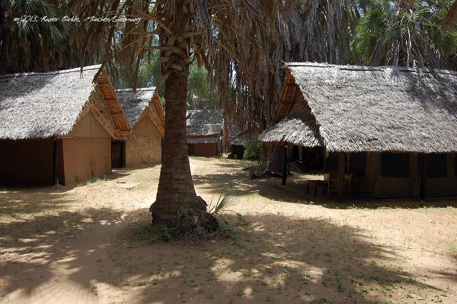 Epiya Chapeyu - Tsavo East hotel view 3